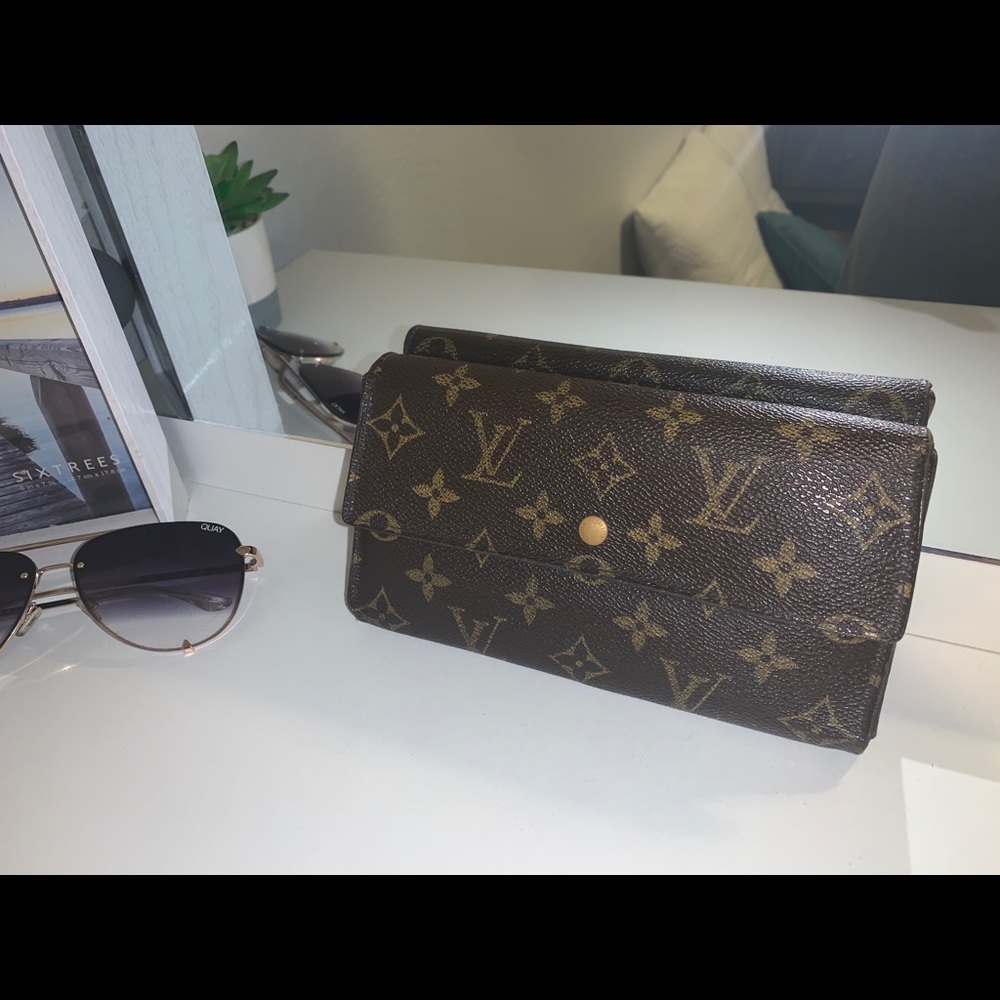 Authentic Louis Vuitton wallet